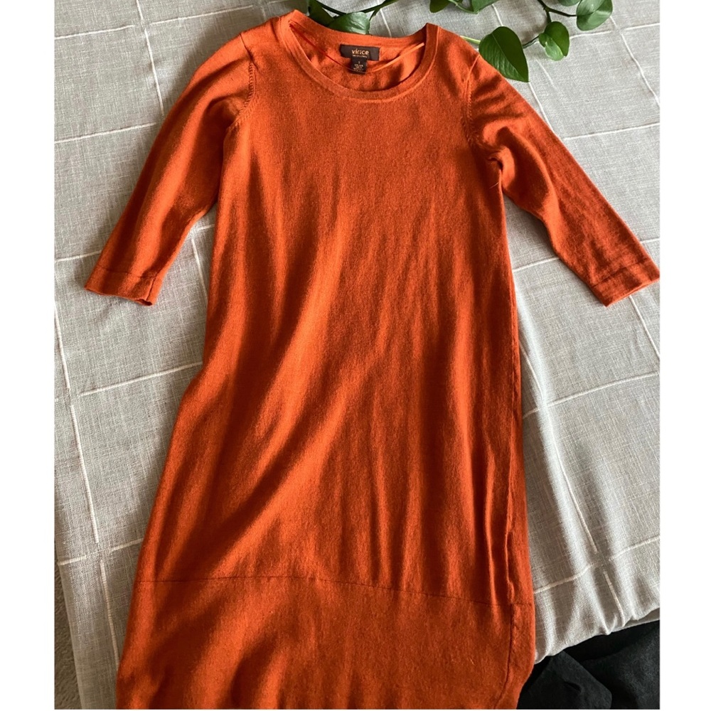 Victor Orange Sweaterdress; GREAT condition